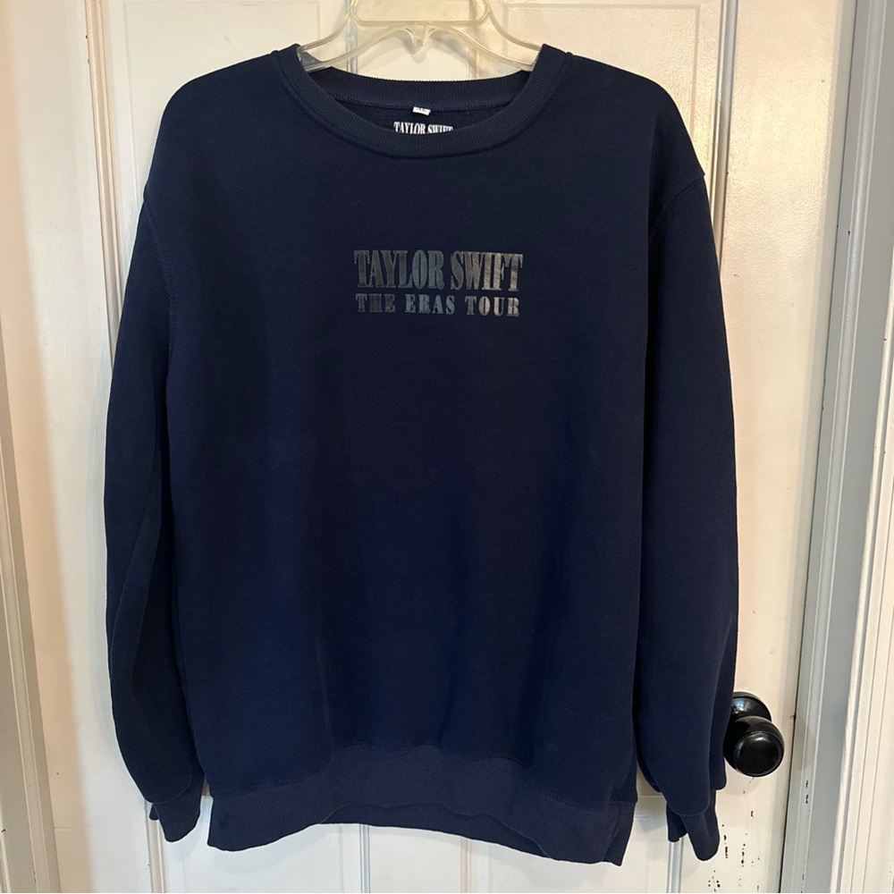 Taylor Swift - Eras Tour - NAVY BLUE CREWNECK Sweatshirt - Size XL unisex‎